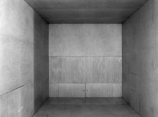 Escritório da casa Robalo Cordeiro, 2009, Coimbra. Projeto de João Mendes Ribeiro
