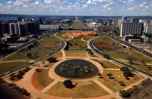 Vista do Plano Piloto da cidade-parque Brasília DF Brasil