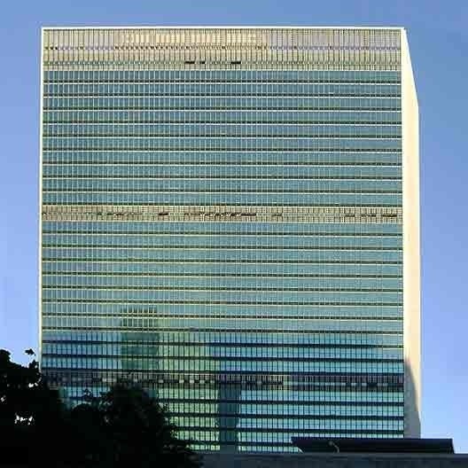 Sede da ONU em Nova York. Arquitetos Oscar Niemeyer, Le Corbusier e equipe