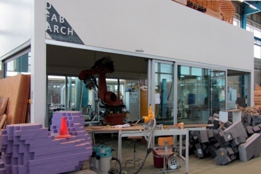 Dfab: O robô em seu ambiente de trabalho