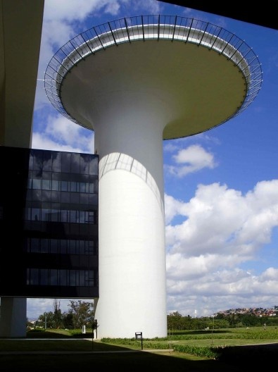 Cidade Administrativa Tancredo Neves, Belo Horizonte. Arquiteto Oscar Niemeyer