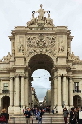 Arco da Augusta, Praça do Comércio, Lisboa