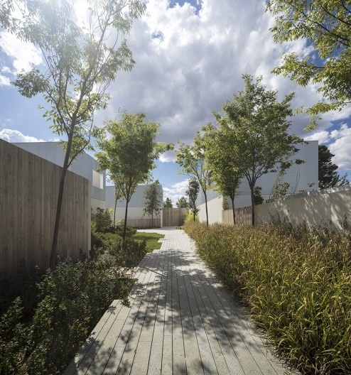 Caledonian Somosaguas, Madri Espanha, 2017. Arquiteto Marcio Kogan/ StudioMK27