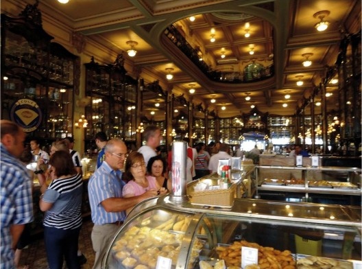 Interior da Confeitaria Colombo, Rio de Janeiro, 2012
