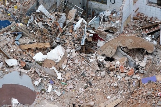 Demolição do edifício Nicolau Schiesser