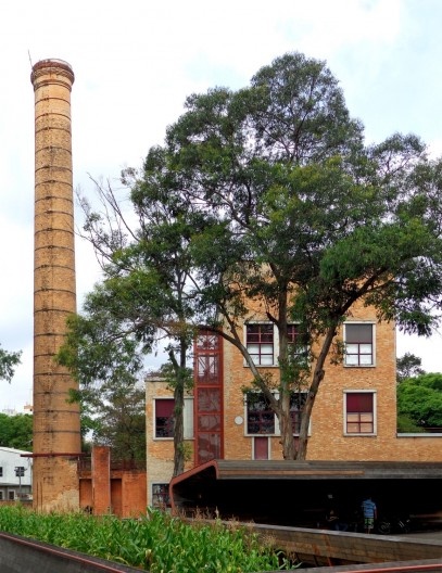 O antigo incinerador em seu novo uso