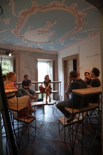 Exposición “A realidade e outras ficções”, comisariada por Mariana Pestana, obra “Universal Declaration of Urban Rights”, de Zuloark, Trienal de Arquitectura de Lisboa