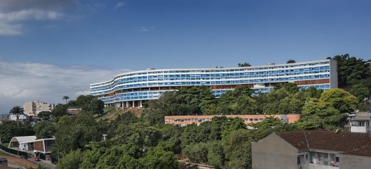 Pedregulho e Carmen Portinho