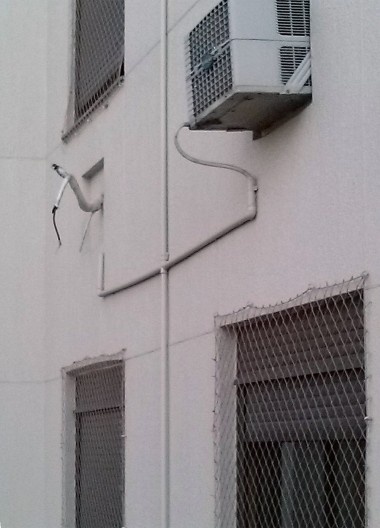 Figura 10. As mangueirinhas da fachada – Edifício Residencial, Passo Fundo, RS