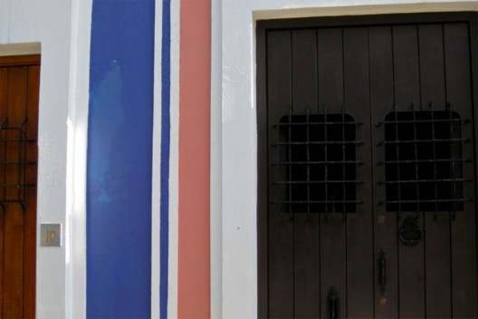 Pintura colorida nas fachadas das casas porto-riquenhas do século 19