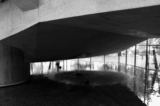 Capela São Pedro, Campos do Jordão, 1988. Arquiteto Paulo Mendes da Rocha