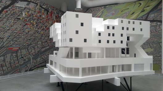 Exposição “Star Apatments”, curadoria de Michael Maltzan