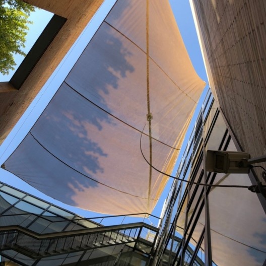 Gabriel Ruiz e Enrique Perea Caveda, Colegio Oficial de Arquitectos de Sevilla, 1986