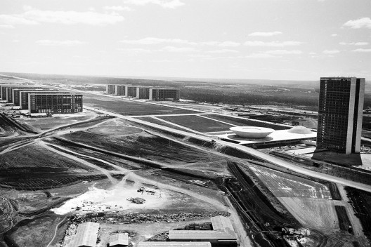 Esplanada do Ministério em construção, Brasília, final dos anos 1950