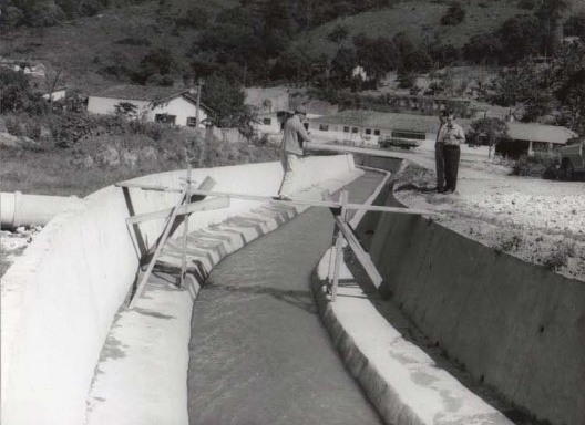 A Canalização do córrego na Avenida das Nações Unidas. Segunda fase na década de setenta