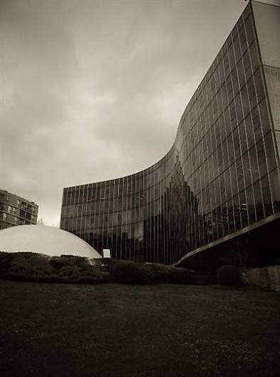 Sede do Partido Comunista Francês, Paris, Oscar Niemeyer