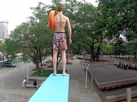 Instalação artística no museu