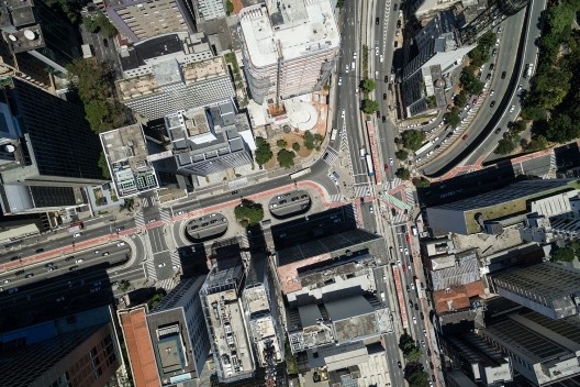 Trecho Praça do ciclista, encontro com ciclovia da Rua Itápolis e Rua da Consolação. Os estudos levaram a abertura da via exclusiva de ônibus que vem da Paulista pelo cruzamento da Consolação e, assim, diminuição do tempo de trajeto em diversas linhas.