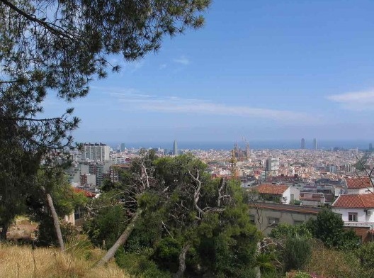 Vista panorâmica de Barcelona a partir do Parque Güell