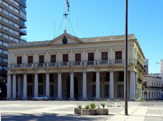 “Presidencia de la Republica Oriental del Uruguay, Museo de la Casa de Gobierno”, Edifício Jose Artigas, nov. 2013