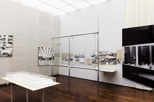 Exposição “Maneiras de expor”, curadoria de Giancarlo Latorraca, Museu da Casa Brasileira