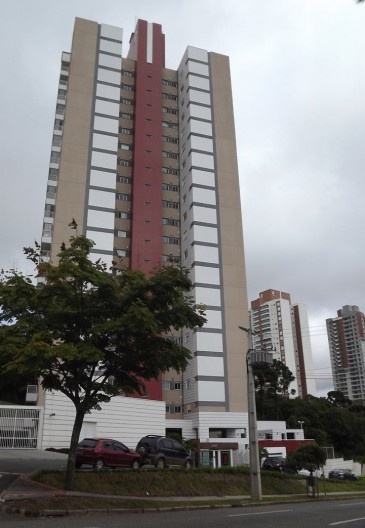 7. Edifício Vilanova Artigas, Ecoville, Curitiba, (PR) Fonte: Andresa Lourenço da Silva, 2011