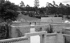 Casa Rio Frio, Arq Rogelio Salmona