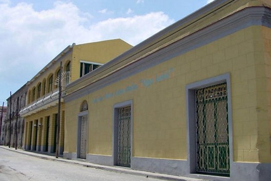 15. Escuela Taller ”Ugo Luisi”, terminada, año 2005