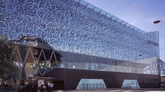 Loja de departamentos e Cineplex John Lewis, Leicester, Inglaterra, 2008, arquiteta Farshid Moussavi