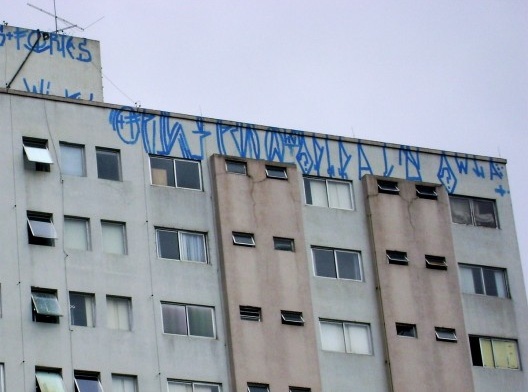 Edifício pichado, São Paulo