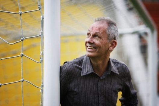 José Miguel Wisnik no Estádio do Pacaembu, São Paulo