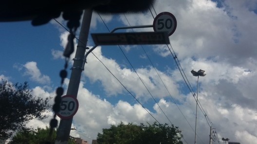 Via expressa, São Paulo, março de 2016