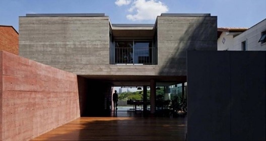 Casa Boaçava, vista do pátio interno, São Paulo, 2009-2011, Una Arquitetos