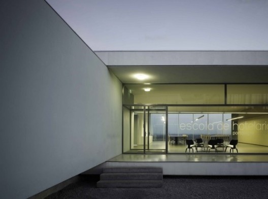 Casa em Cascais, Cascais, Portugal, 2002. Arquiteto Eduardo Souto de Moura