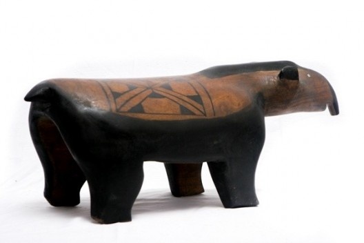 Banco Trumai, de Tropi Trumai, etnia Trumai, Parque Indígena do Xingu, 2007