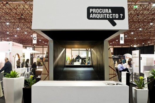 Exposição procura arquiteto? Pedro Barata e arquitetos associados