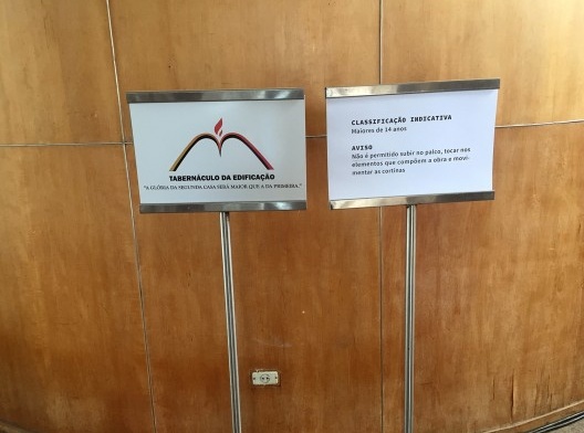Tabernáculo da Edificação, instalação de Ventura Profana para a 7ª Bolsa Pampulha, 2019