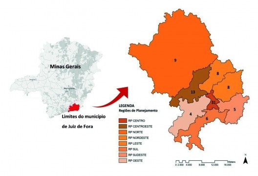 Mapa de Minas Gerais com limite do município de Juiz de Fora e número de praças por Regiões de Planejamento