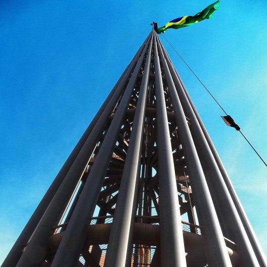 Monumento Pavilhão Nacional, Brasília, 1972. Arquiteto Sergio Bernardes