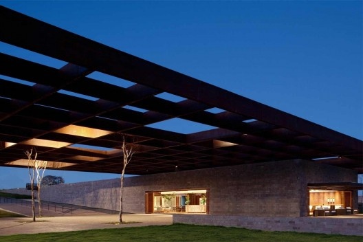Welcome Center Alphaville Brasília, Brasília. Escritório Rocco, Vidal + Arquitetos