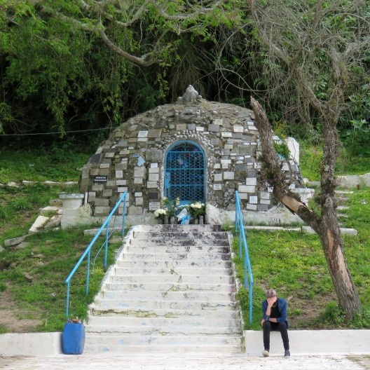 Gruta de Iemanjá, Balneário dos Prazeres, Barro Duro)