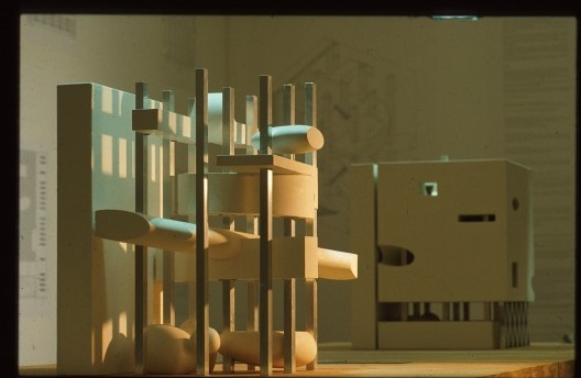 Maquete dos sólidos vazios da Biblioteca Nacional da França