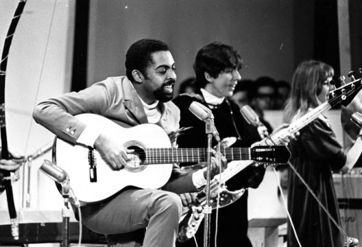 Gilberto Gil e Os Mutantes no Festival de Música da TV Record, São Paulo, 1967