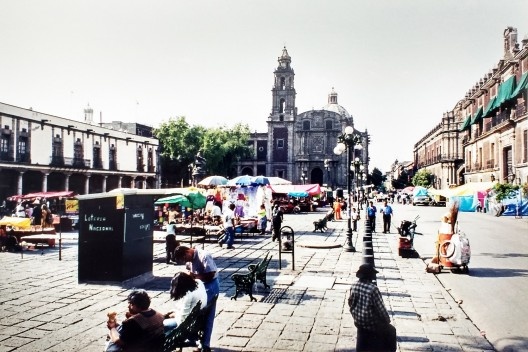 Praça de Santo Domingo, Cidade do México, 2004