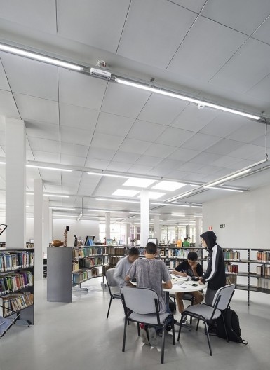 Renovação da Biblioteca Monteiro Lobato, croquis de concepção do projeto. São Bernardo do Campo SP Brasil, 2014. Arquitetos Marta Moreira e Milton Braga / MMBB Arquitetos