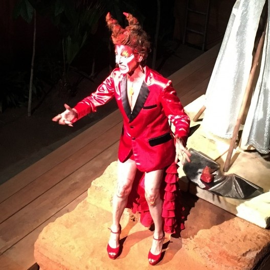 “Roda Viva”, peça de Chico Buarque, encenado pelo grupo Teatro Oficina Uzyna Uzona