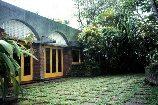 Casa Simão Fausto, Ubatuba, 1961. Arquiteto Flávio Império