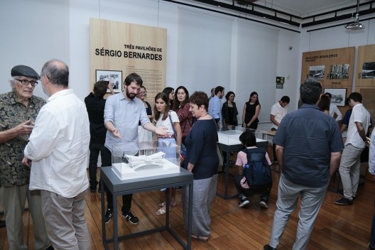 Exposição “Três pavilhões de Sérgio Bernardes”, curadoria Abilio Guerra e Fausto Sombra