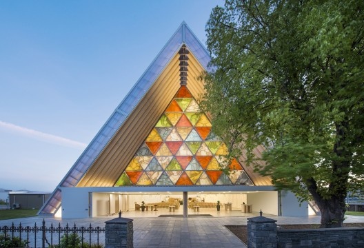 Catedral Cardboard, Christchurch, Nova Zelândia, 2013. Arquiteto Shigeru Ban