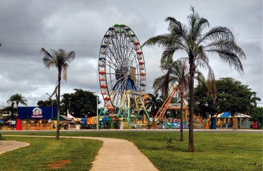Parque de Diversões no Parque da Cidade em Brasília DF Brasil